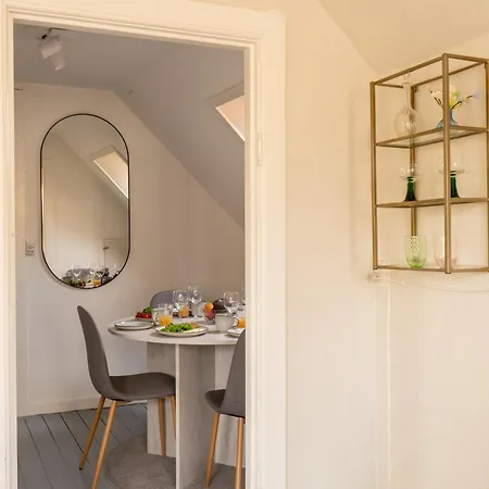 Cozy Near Amager Strandpark For 2 아파트 코펜하겐