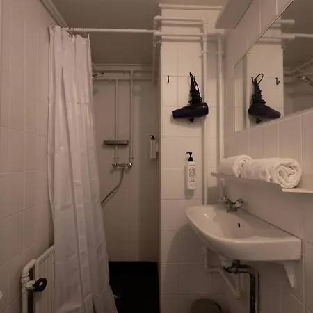 Cozy Near Amager Strandpark For 2 아파트 *