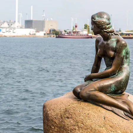 Cozy Near Amager Strandpark For 2 *