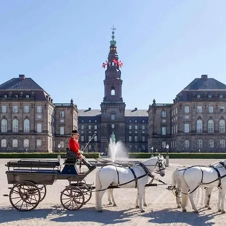 Cozy Near Amager Strandpark For 2